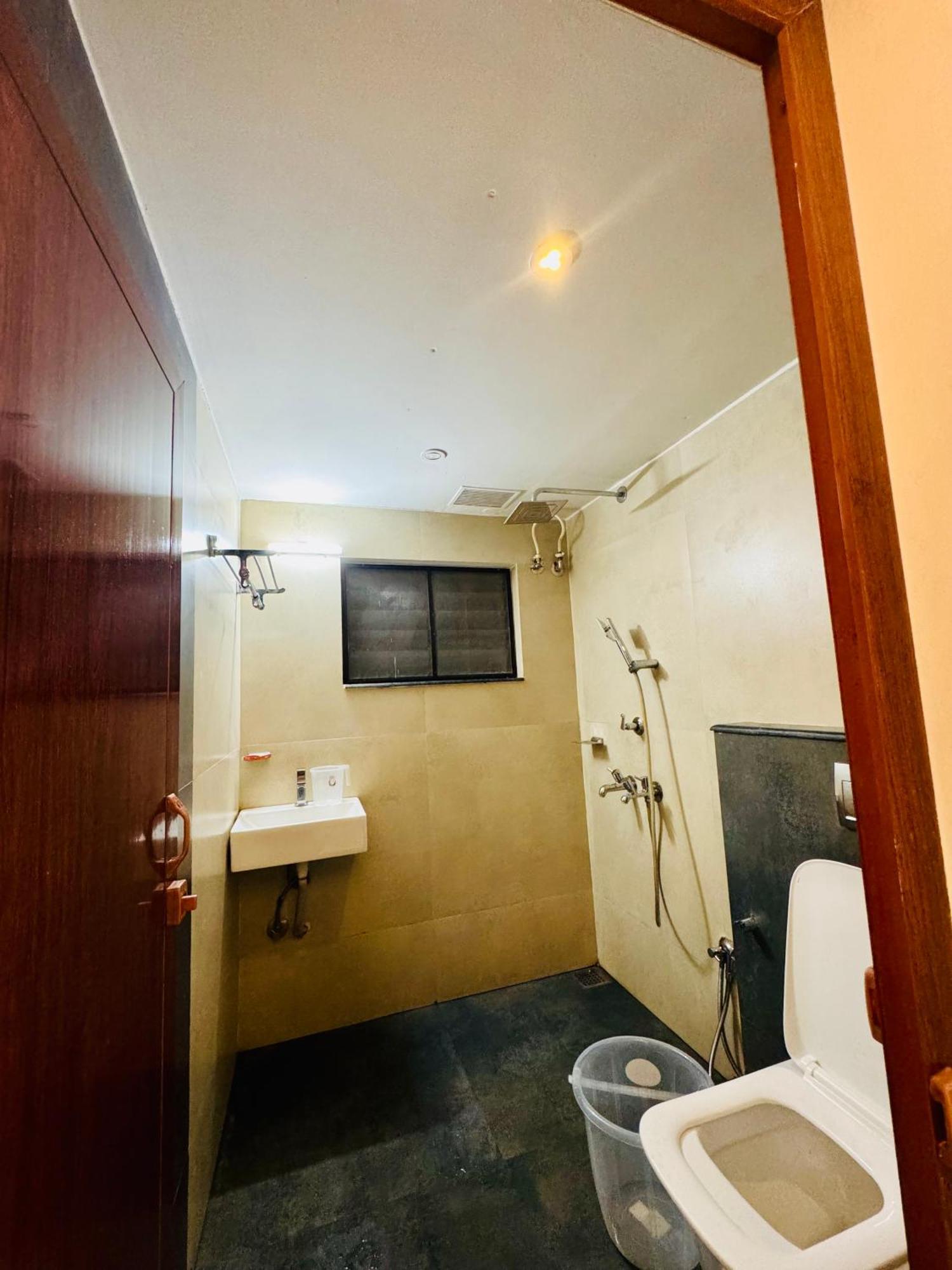 Harmony Nest, Akkulam Villa Thiruvananthapuram Eksteriør bilde